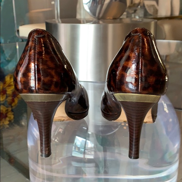 Cole Haan Cheetah Patent Leather Pumps, sz 8B - Picture 3 of 8